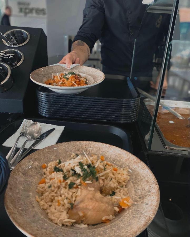 地拉那 Coco酒店 外观 照片